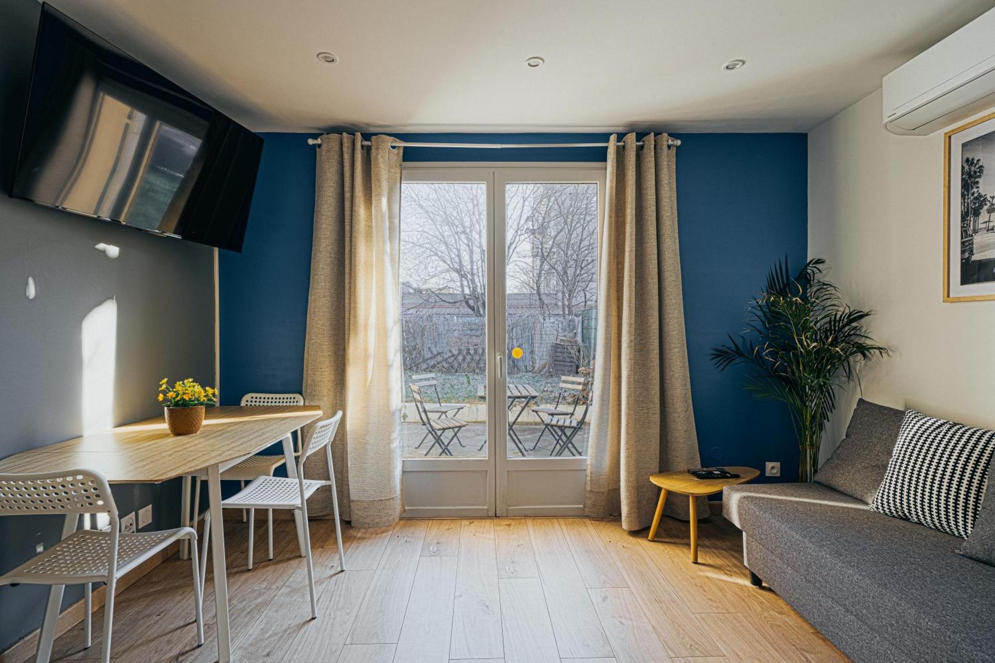 Charmante Maison Avec Jardin Sans Vis-A-Vis Saint-Fons Extérieur photo